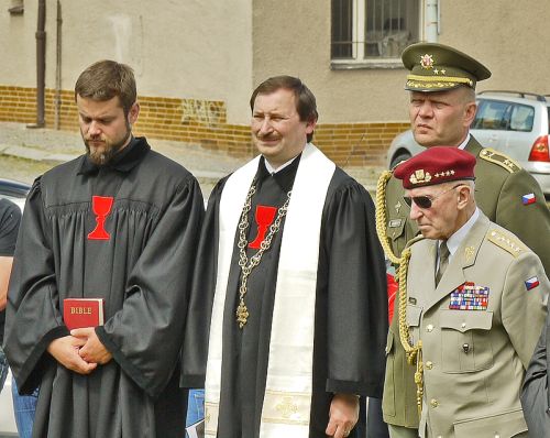 Poloen zkladnho kamene k pomnku Zborovskm hrdinm 24.6